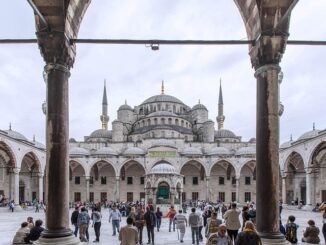 1. 2025 Türkiye Seçimlerinde Siyasi Partilerin Stratejileri